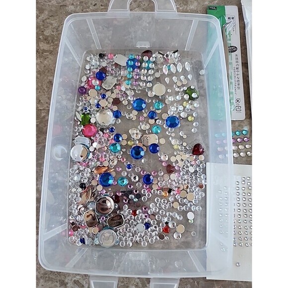 Lot Of Sequins, Glitter, Bling For Fabric Or Crafts - Picture 2 of 6